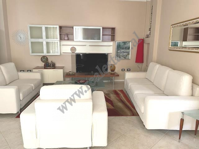 Three bedroom apartment for rent at Zogu l Boulevard.
The apartment is located on the fifth floor o